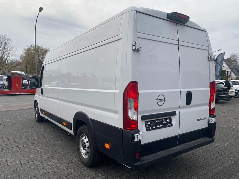 Gebraucht Opel Movano 140 PS (102 kW) 2014 Weiß Van / Kleinbus