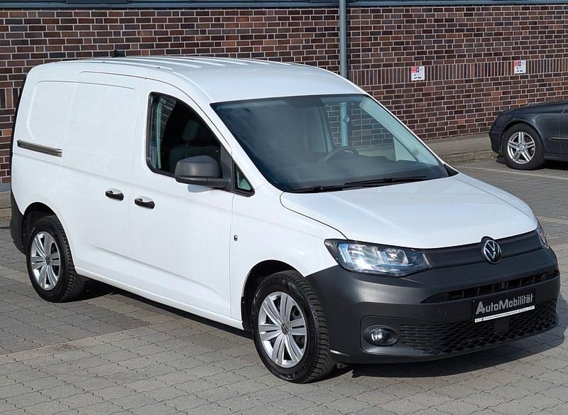 Gebraucht VW Caddy 75 PS (55 kW) 2022 Weiß Van / Kleinbus