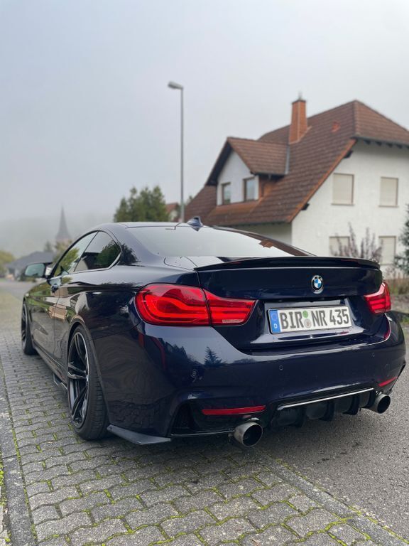 Blau Gebraucht 2014 BMW 435 Sport Line Coupé | 22.790 € (Teuer) - Bild 1/4