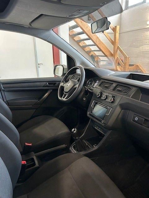 Gebraucht VW Caddy 110 PS (80 kW) 2020 Silber Van / Kleinbus