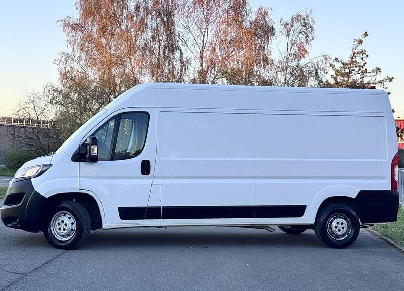 Gebraucht Peugeot Boxer Avantage 163 PS (119 kW) 2019 Lack weiss banquise/deckende Van