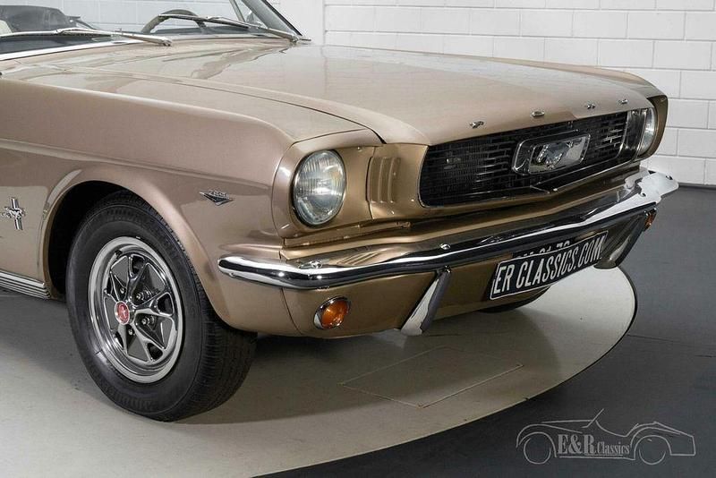 Gebraucht Ford Mustang 205 PS (150 kW) 1966 Beige Cabrio