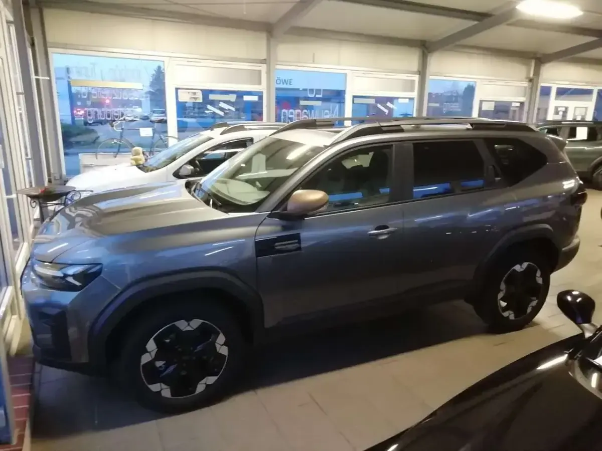 Neu Dacia Bigster Extreme 154 PS (113 kW) 2026 Metallic wählbar & inclusiv SUV