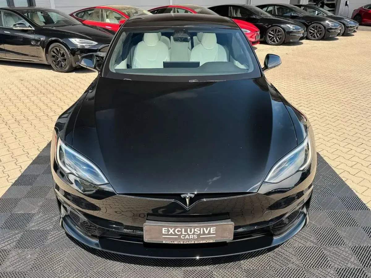 Używany Tesla Model S Plaid 759 kW (1033 KM) 2023 Czarny Hatchback