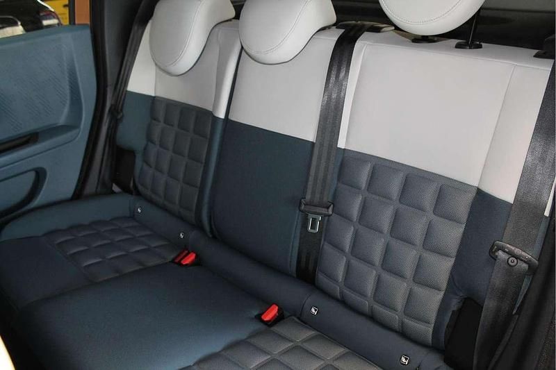 Neu Fiat Panda 110 PS (80 kW) 2025 Bronze (luna bronze) Kleinwagen