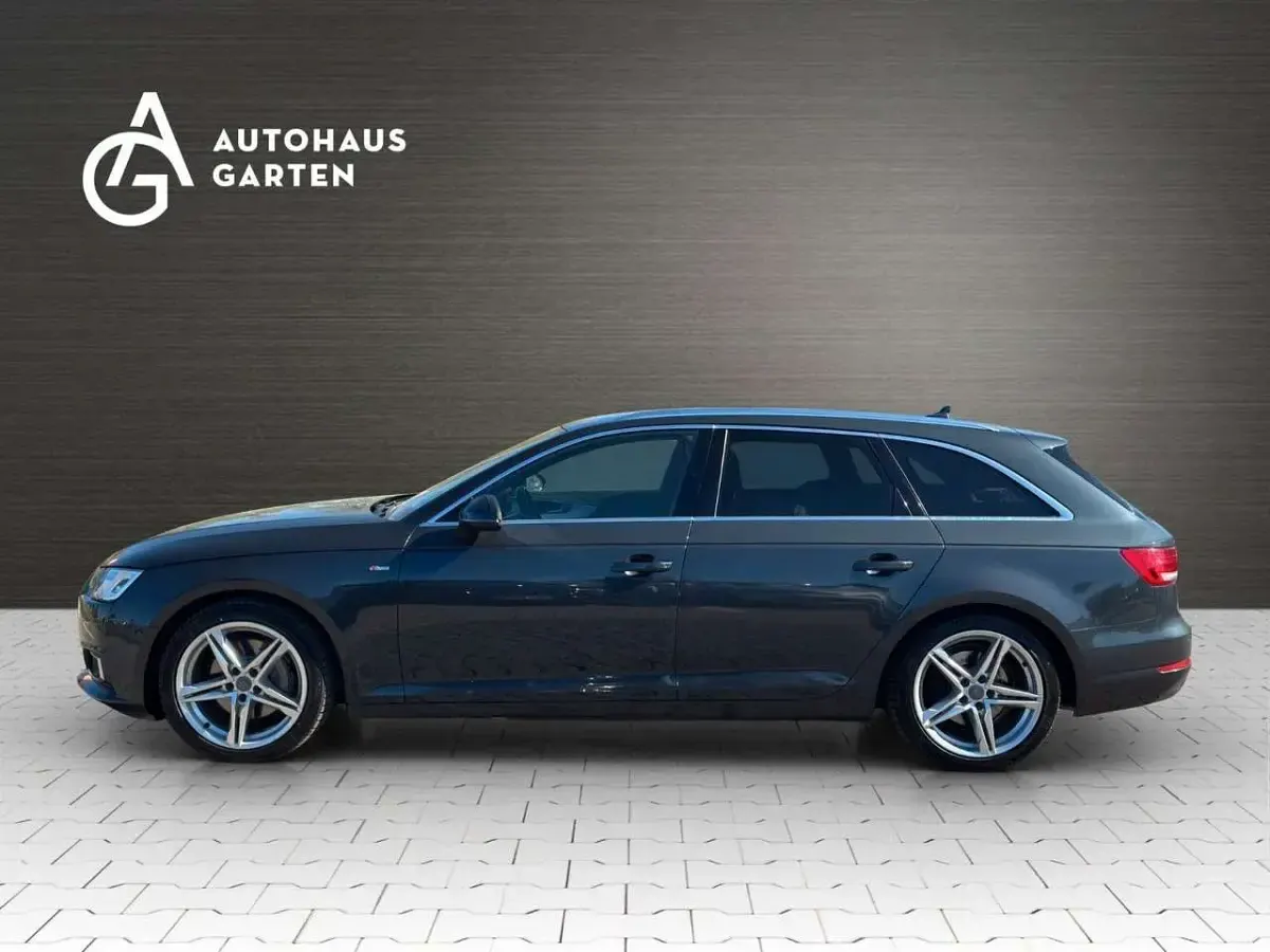 Gebraucht Audi A4 S-Line 190 PS (139 kW) 2015 Grau Kombi