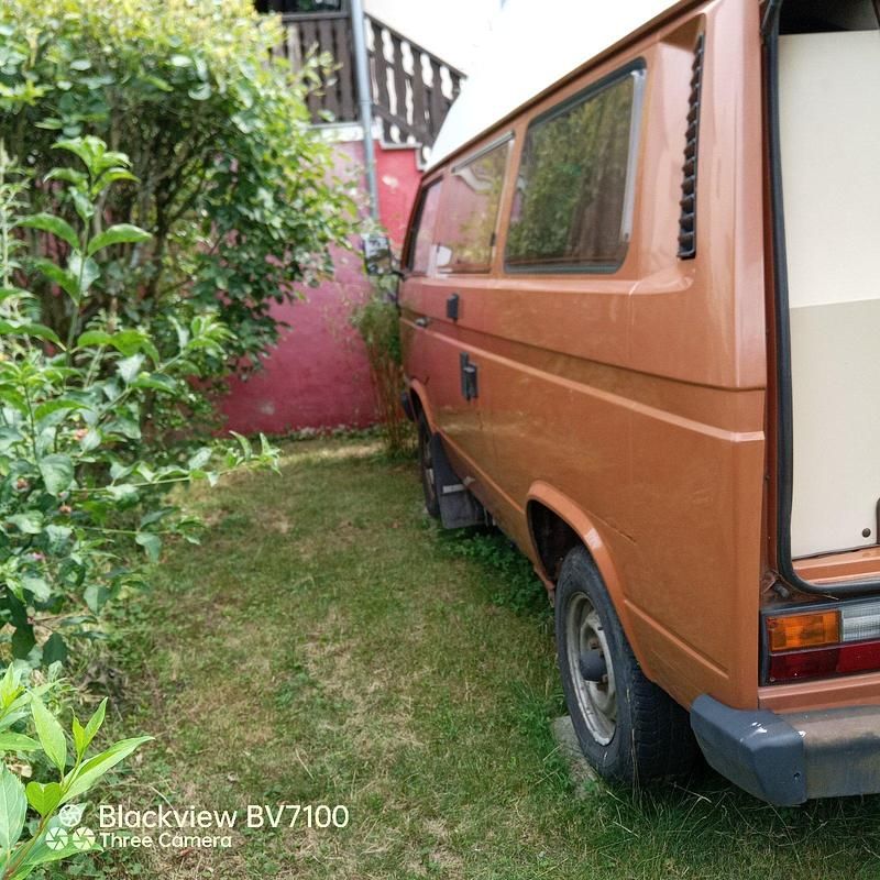 Usata VW T3 1983 Andere farben Furgone