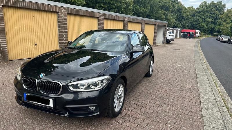 Gebraucht BMW 118 136 PS (100 kW) 2019 Schwarz Kleinwagen