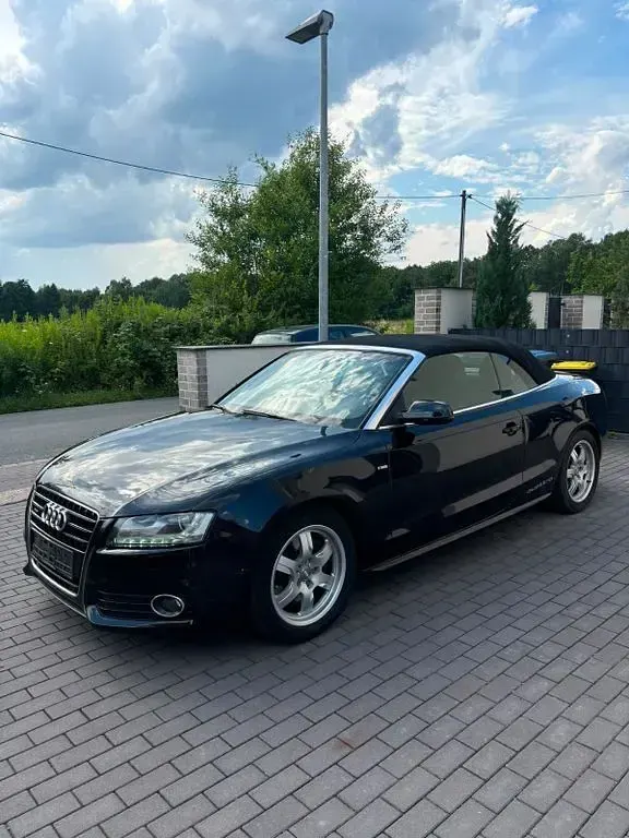Gebraucht Audi A5 Cabriolet 265 PS (194 kW) 2010 Schwarz Cabrio