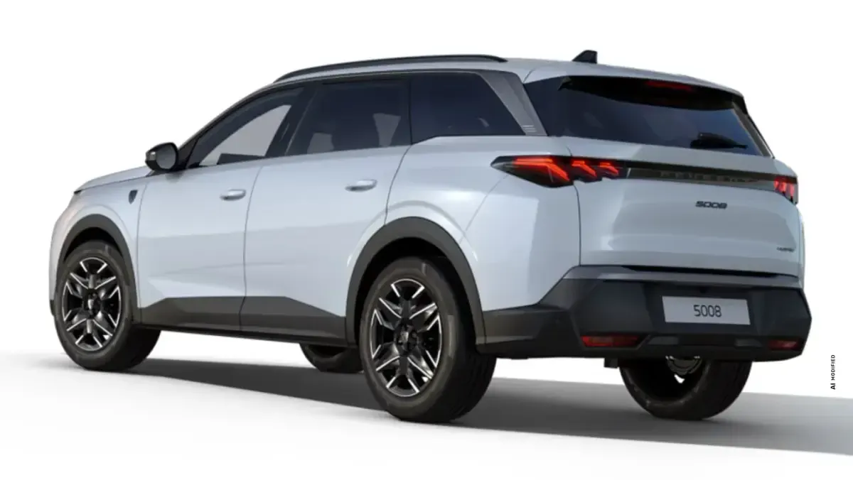 Neu Peugeot 5008 GT 136 PS (100 kW) 2026 Weiß metallic SUV