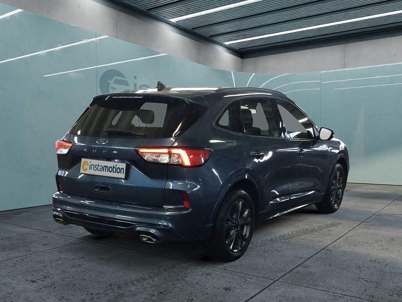 Gebraucht Ford Kuga 120 PS (88 kW) 2024 Blau SUV
