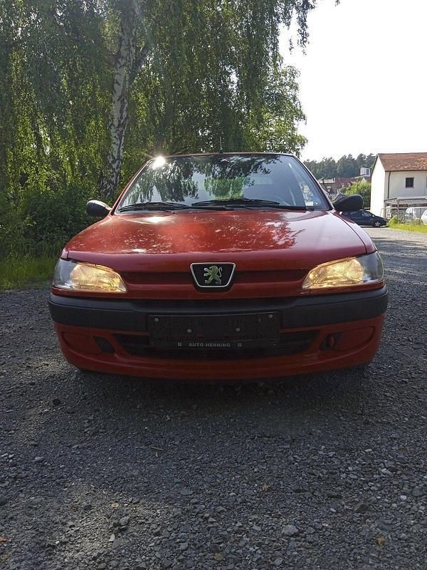 Rot Gebraucht 1998 Peugeot 306 Kleinwagen | 1.750 € (Teuer) - Bild 1/4