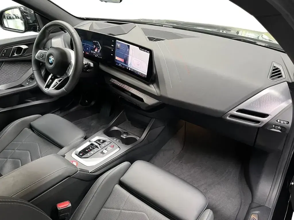 Gebraucht BMW 220 M Sport 156 PS (114 kW) 2025 Schwarz Coupé