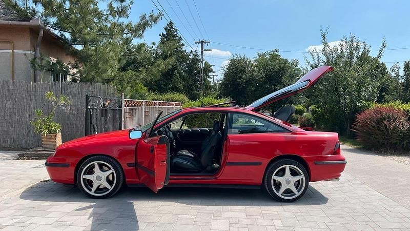 Rot Gebraucht 1995 Opel Calibra Coupé | 15.999 € - Bild 1/4
