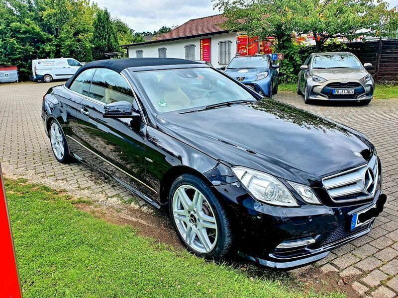 Gebraucht Mercedes E350 Avantgarde 265 PS (194 kW) 2011 Schwarz Cabrio