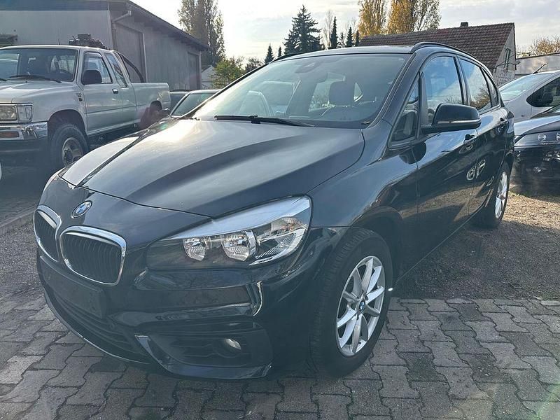 Gebraucht BMW 218 Advantage 150 PS (110 kW) 2016 Schwarz Kombi