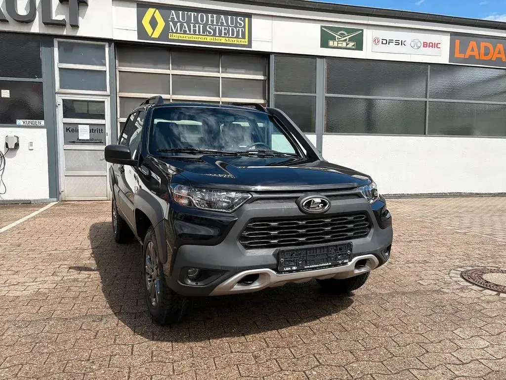 Brugt Lada niva 80 HK (58 kW) 2022 Sort SUV