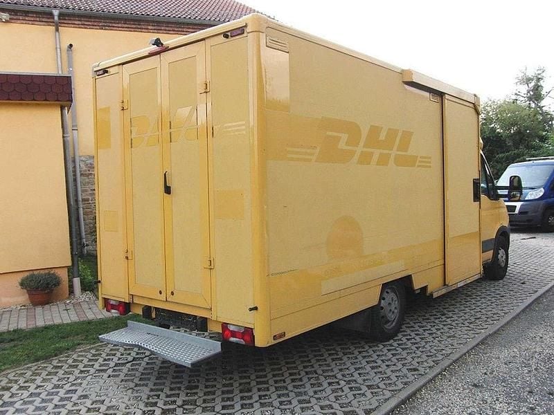 Gebraucht Iveco Daily 106 PS (77 kW) 2009 Gelb Van / Kleinbus