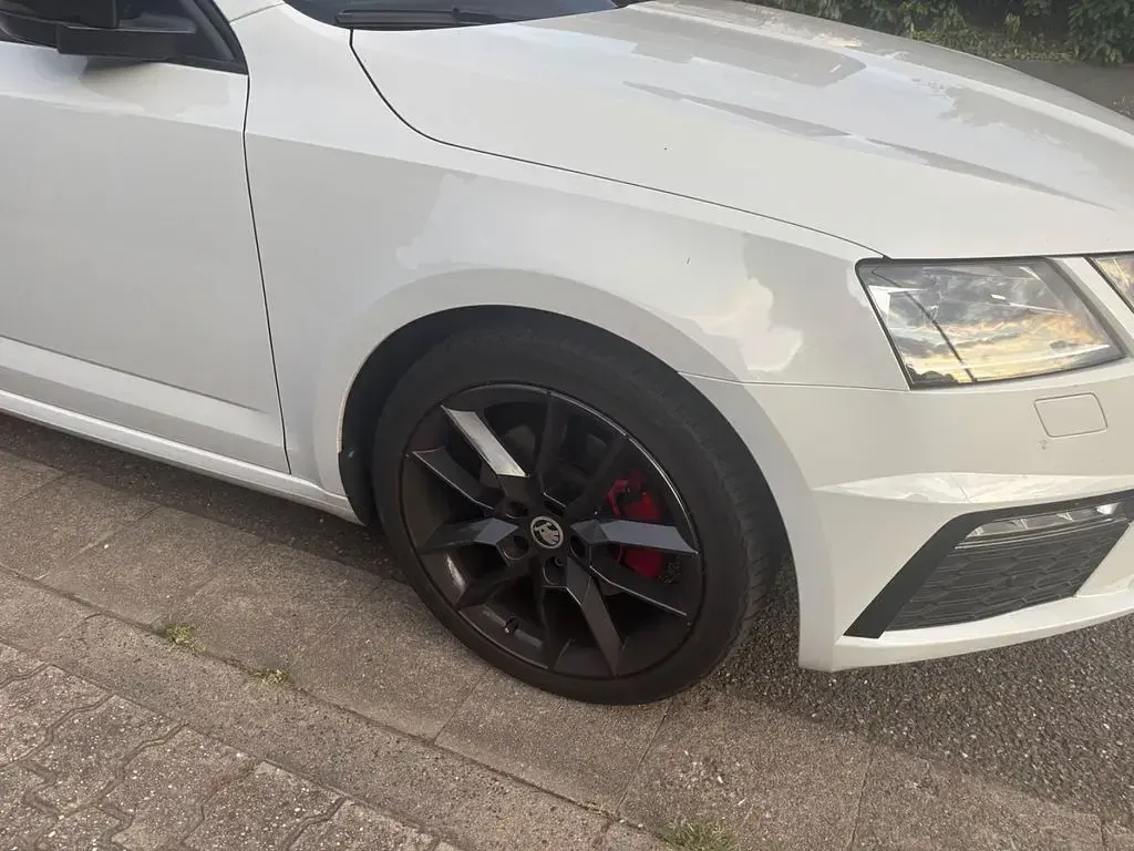 Gebraucht Skoda Octavia RS 184 PS (135 kW) 2020 Weiß Kombi