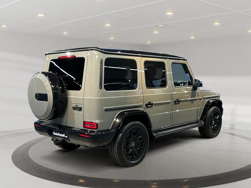 Gebraucht Mercedes G450 AMG 367 PS (269 kW) 2024 Manufaktur classicgrau uni SUV