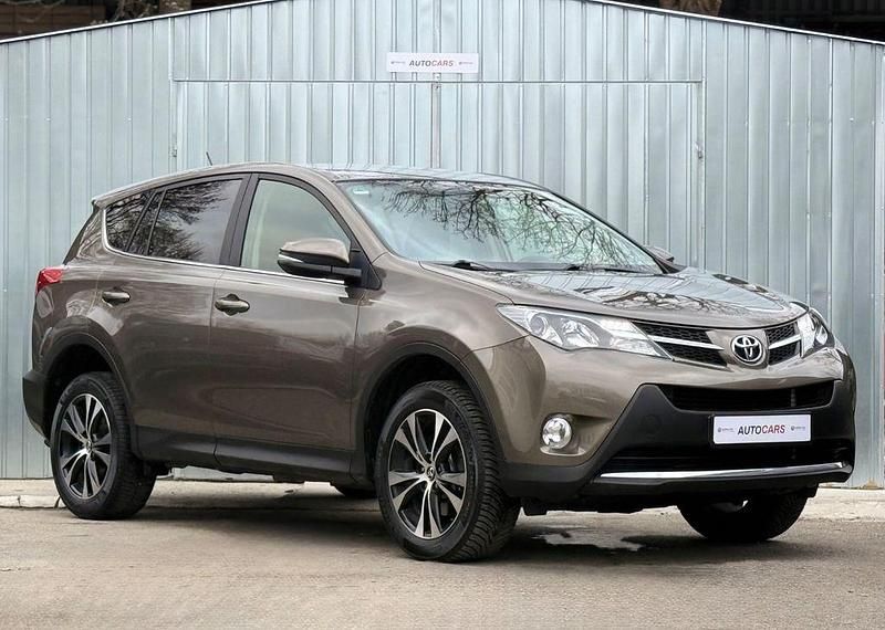 Gebraucht Toyota RAV4 Edition 150 PS (110 kW) 2015 Braun SUV