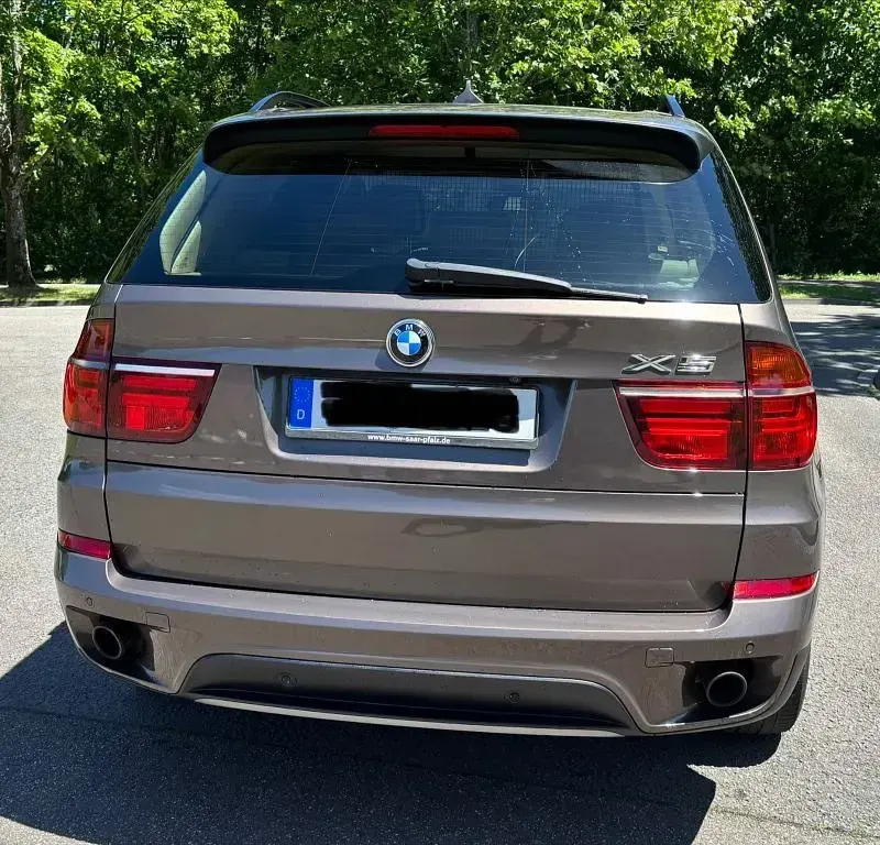 Gebraucht BMW X5 245 PS (180 kW) 2011 Braun SUV
