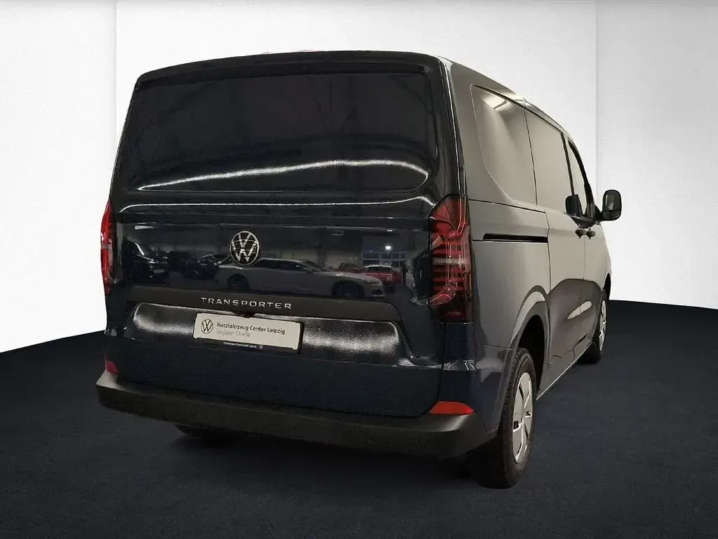 Neu VW T7 150 PS (110 kW) 2026 Blau Van