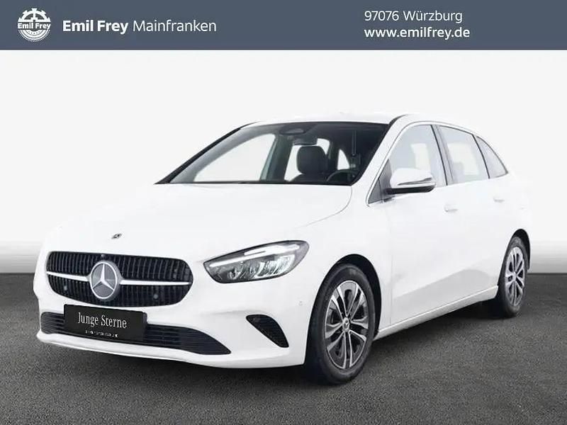 Weiß Gebraucht 2024 Mercedes B200 Advanced Van / Kleinbus | 32.390 € (Fairer Preis) - Bild 1/4