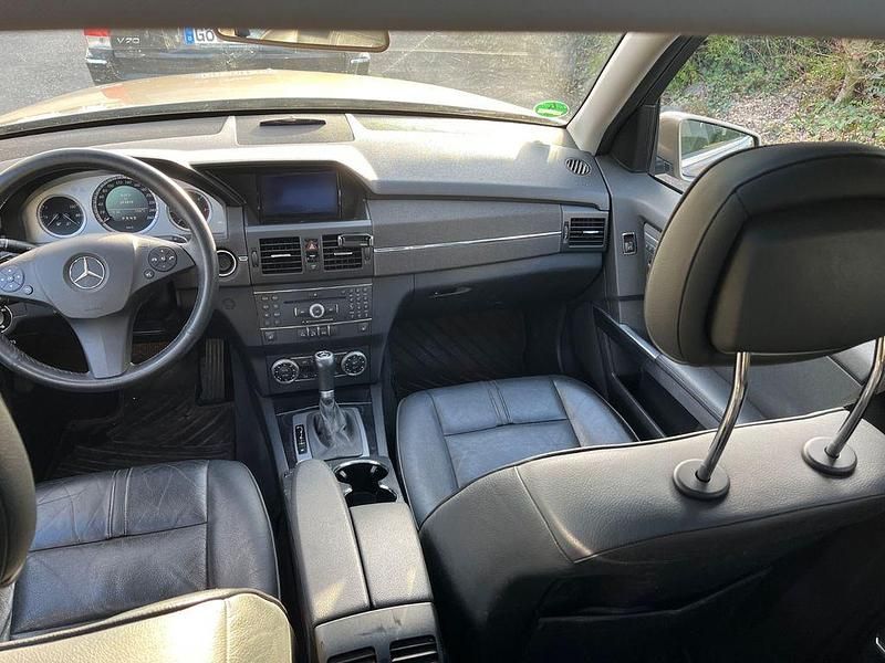 Gebraucht Mercedes GLK320 224 PS (164 kW) 2008 Braun SUV