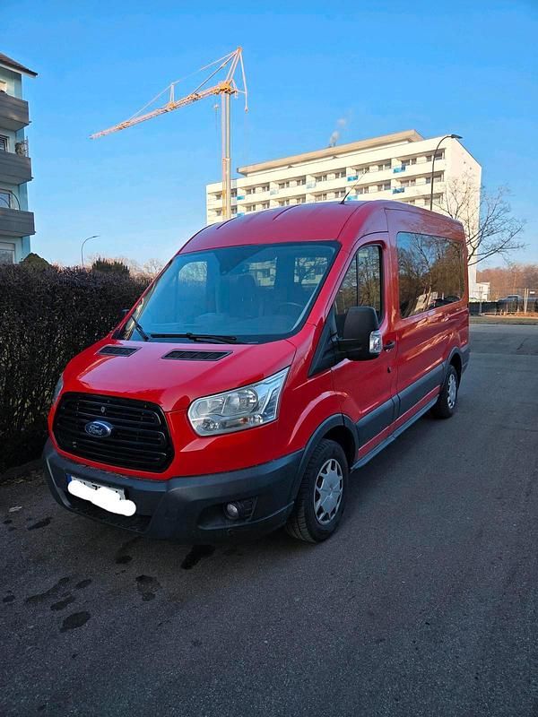 Gebraucht Ford Transit 105 PS (77 kW) 2017 Rot Van / Kleinbus