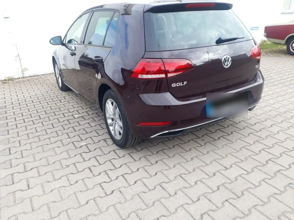 Gebraucht VW Golf VII Trendline 116 PS (85 kW) 2017 Limousine