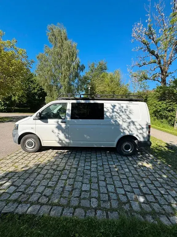 Gebraucht VW T5 102 PS (75 kW) 2010 Schwarz Van