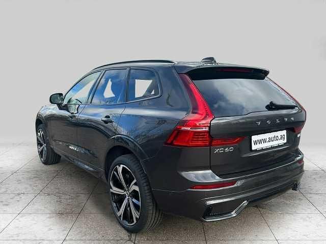 Gebraucht Volvo XC60 184 PS (135 kW) 2025 SUV