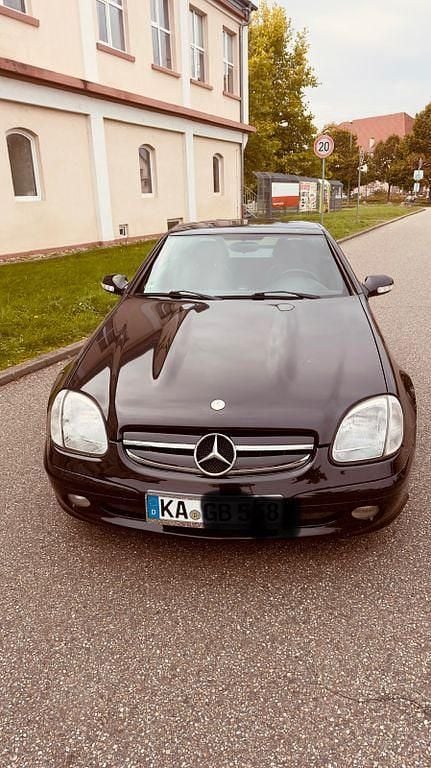 Schwarz Gebraucht 2002 Mercedes SLK230 Cabrio | 4.100 € (Guter Preis) - Bild 1/4