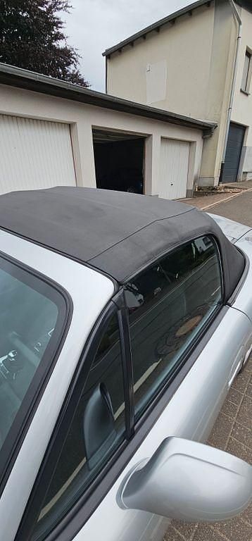 Gebraucht Mazda MX5 110 PS (80 kW) 2000 Silber Cabrio