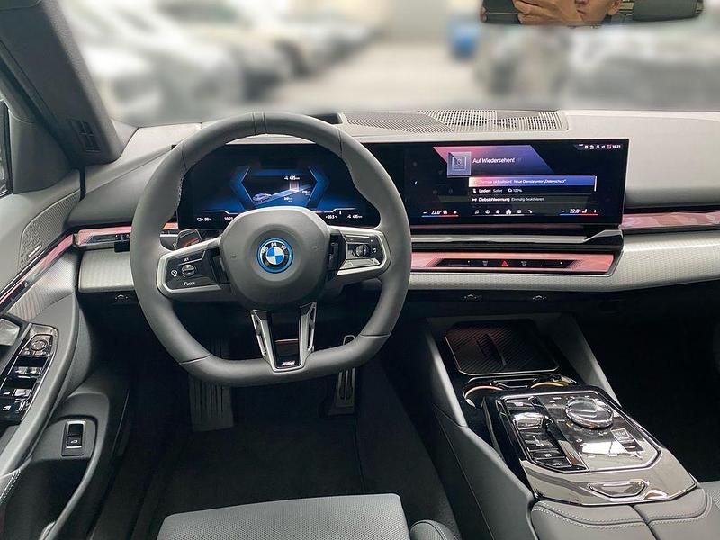 Gebraucht BMW i5 Performance 289 kW (394 PS) 2025 Grau Limousine