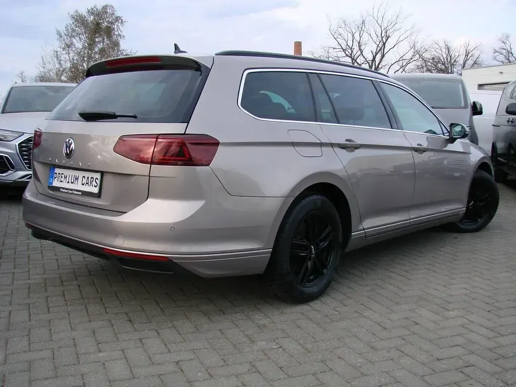 Gebraucht VW Passat Business 190 PS (139 kW) 2019 Silber Kombi