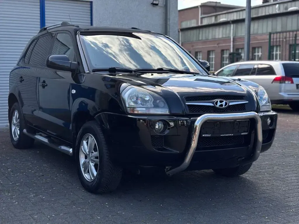 Gebraucht Hyundai Tucson GLS 141 PS (103 kW) 2009 Schwarz SUV