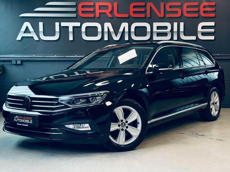 Gebraucht VW Passat Elegance 150 PS (110 kW) 2023 Schwarz Kombi