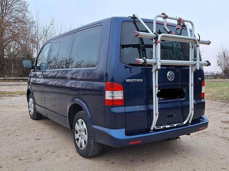 Gebraucht VW Multivan Trendline 131 PS (96 kW) 2005 Blau Van