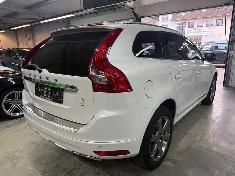 Gebraucht Volvo XC60 Ocean Race 181 PS (133 kW) 2014 Weiß SUV