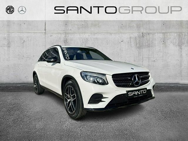 Weiß Gebraucht 2016 Mercedes GLC220 AMG line SUV | 27.980 € (Fairer Preis) - Bild 1/4
