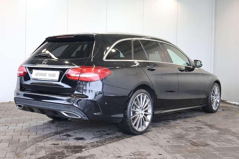 Gebraucht Mercedes C220 AMG 170 PS (125 kW) 2015 Schwarz Kombi