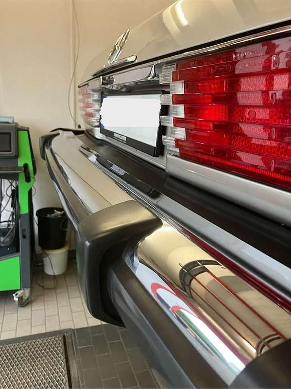 Gebraucht Mercedes 560 231 PS (169 kW) 1986 Silber Cabrio