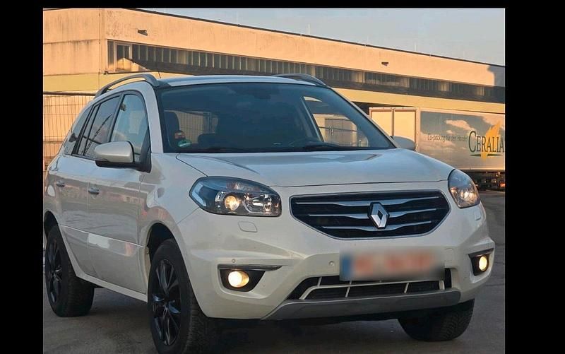 Gebraucht Renault Koleos Bose Edition 150 PS (110 kW) 2012 Weiß SUV