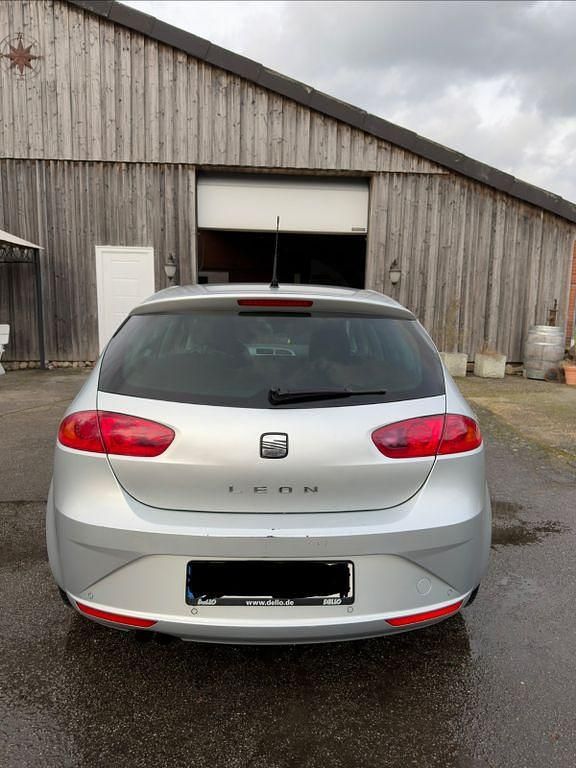 Gebraucht Seat Leon 125 PS (91 kW) 2010 Grau Kleinwagen