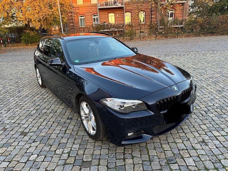 Blau Gebraucht 2013 BMW 525 M Sport Kombi | 12.900 € (Fairer Preis) - Bild 1/4