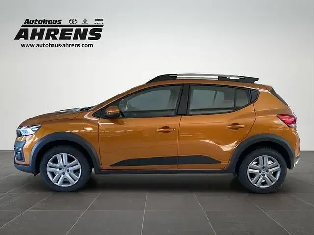 Gebraucht Dacia Sandero Comfort 91 PS (66 kW) 2023 Atacamaorange Kleinwagen