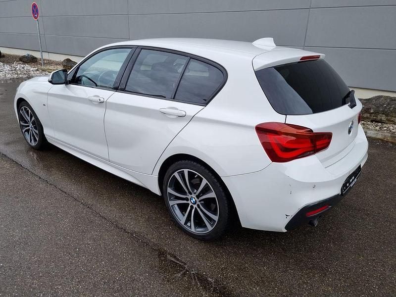 Gebraucht BMW 118 M Sport 150 PS (110 kW) 2018 Weiß Kleinwagen
