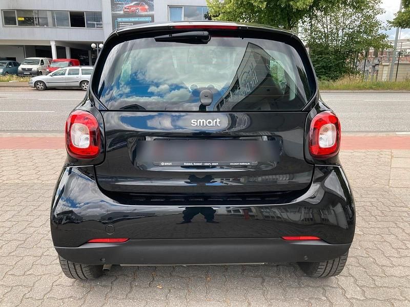 Gebraucht Smart ForTwo Coupé 71 PS (52 kW) 2015 Schwarz Coupé